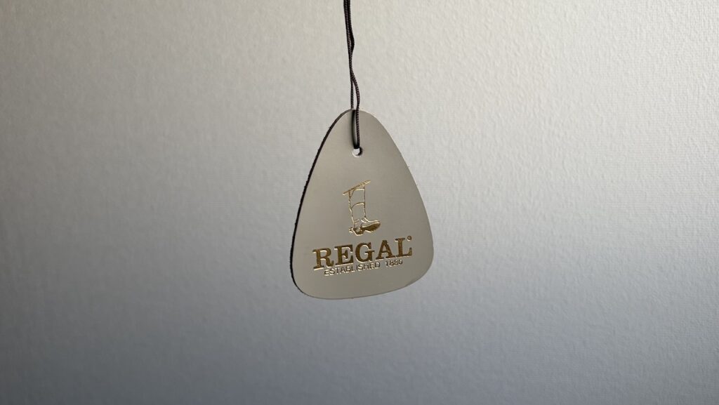 リーガル　ガラスレザーのチャーム