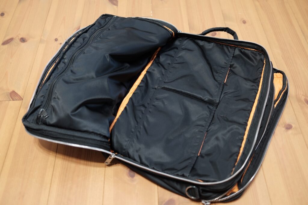 ビジネス用ポケット
porter_3way_briefcase